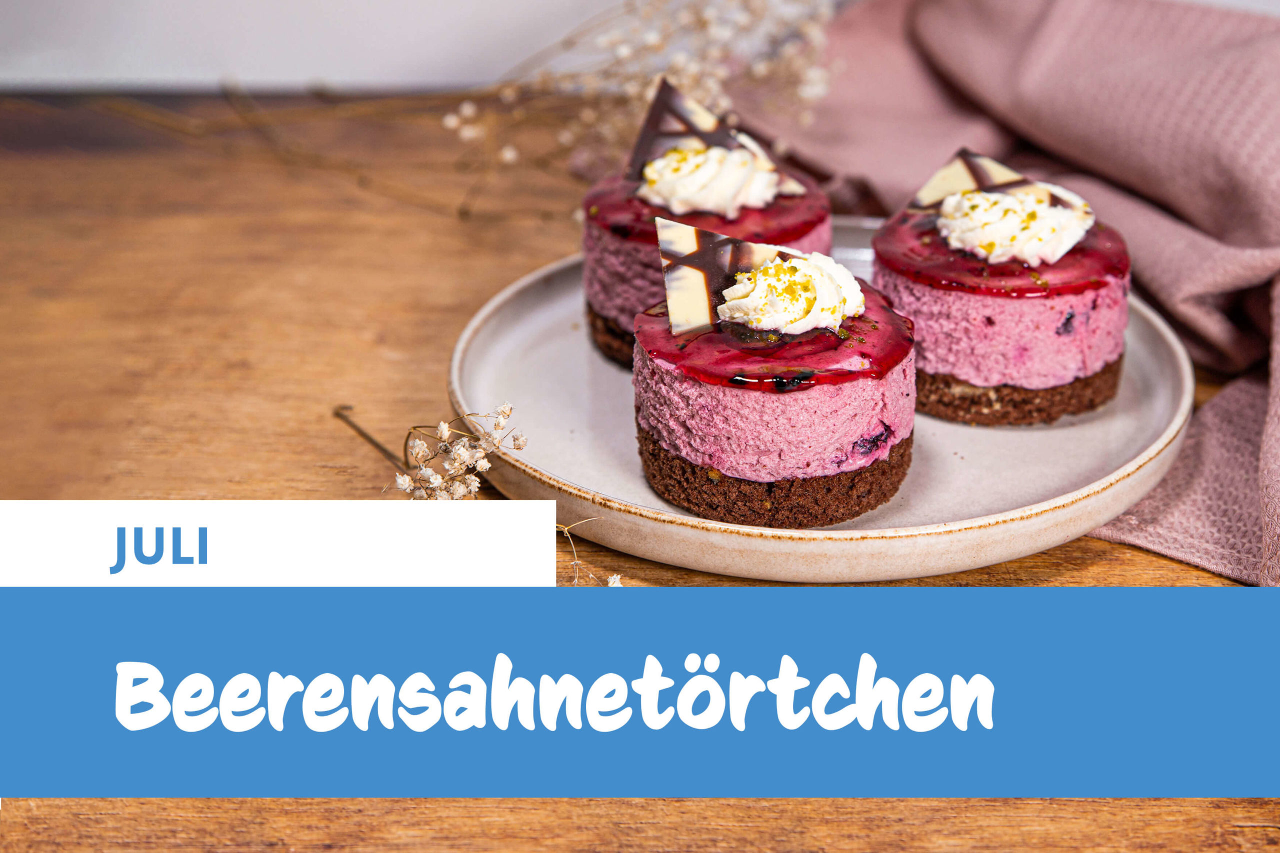 Beerensahnetoertchen-1-scaled